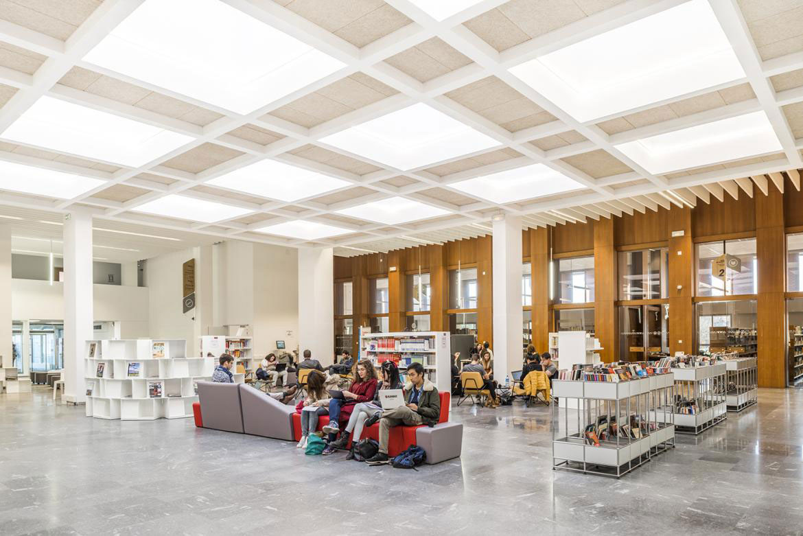 Learning Center | C+2B Architectes