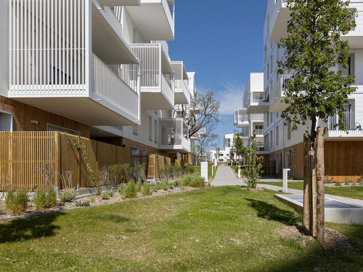 <img alt="" src="/user/pages/03.projet/43.122-logements-bois-beton/logements-bois-beton-3.jpg?alt" />