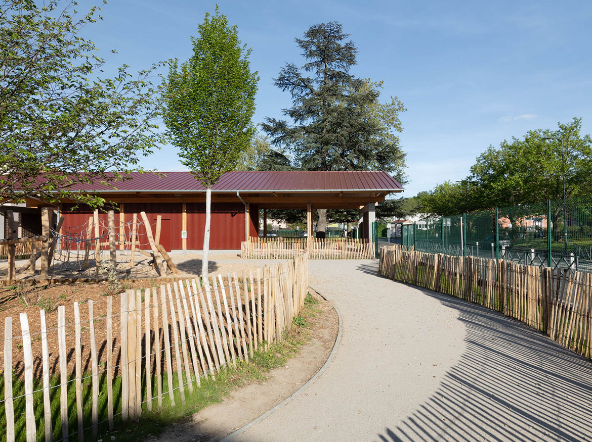 <img alt="" src="/user/pages/03.projet/48.ecole-rochegude/06.jpg?alt" />